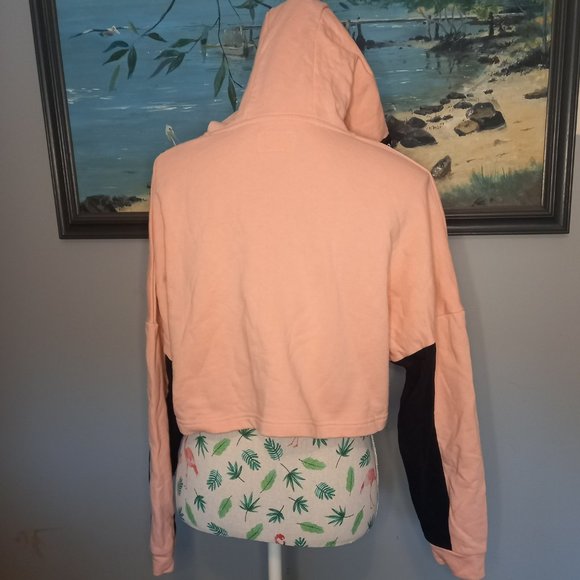 Pink Soda activewear cropped hoodie, front pockets (Size 8) - Picture 6 of 7